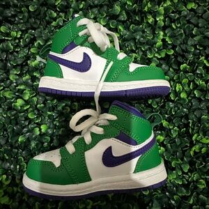 Air Jordan Retro 1 “Incredible Hulk” size 5C